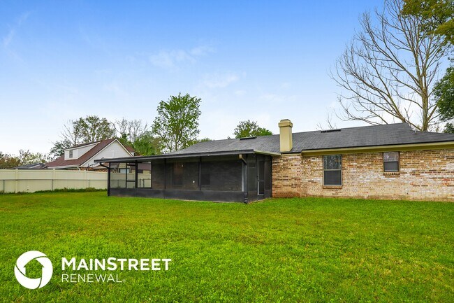 Building Photo - 1677 Farm Way
