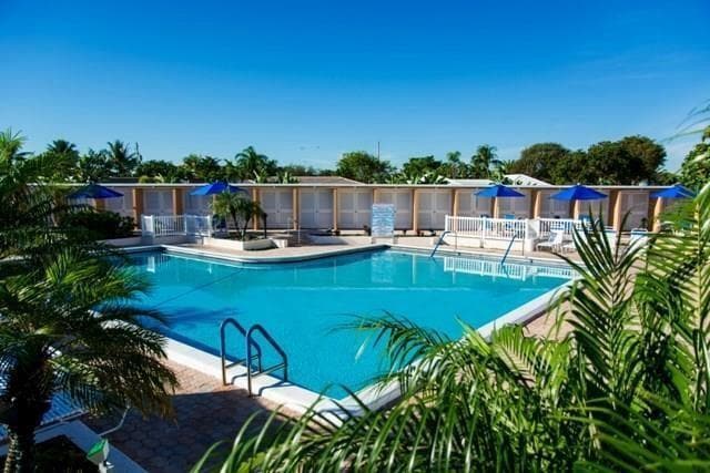 Building Photo - 2220 NE 68th St