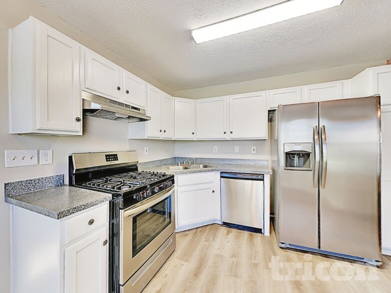 Building Photo - 842 Asbury Trail