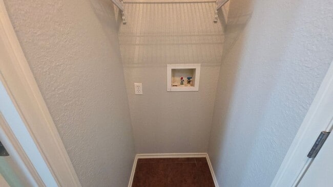 Building Photo - Clean 3 bed 2 bath  - Owasso schools