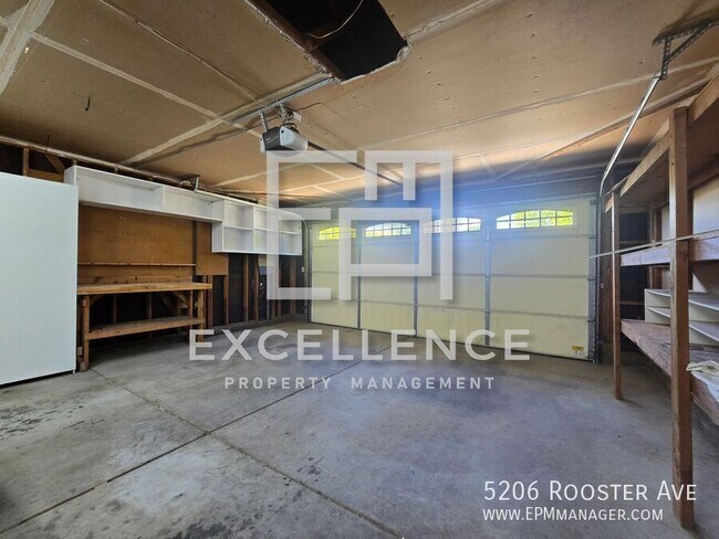 Building Photo - 5206 Rooster Dr