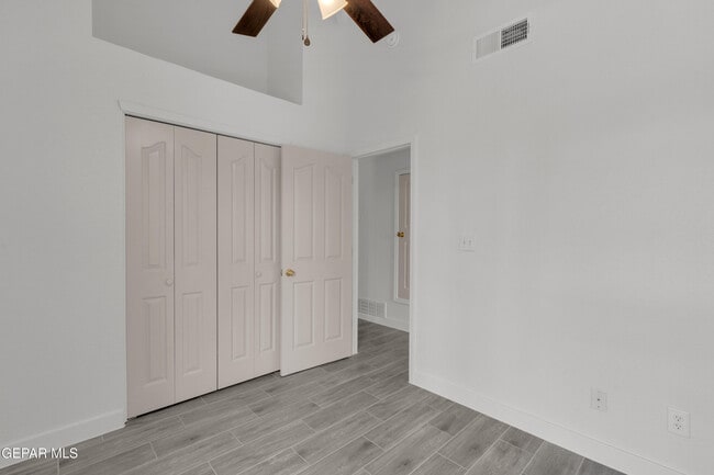 Building Photo - 6541 Dakota Ridge Dr