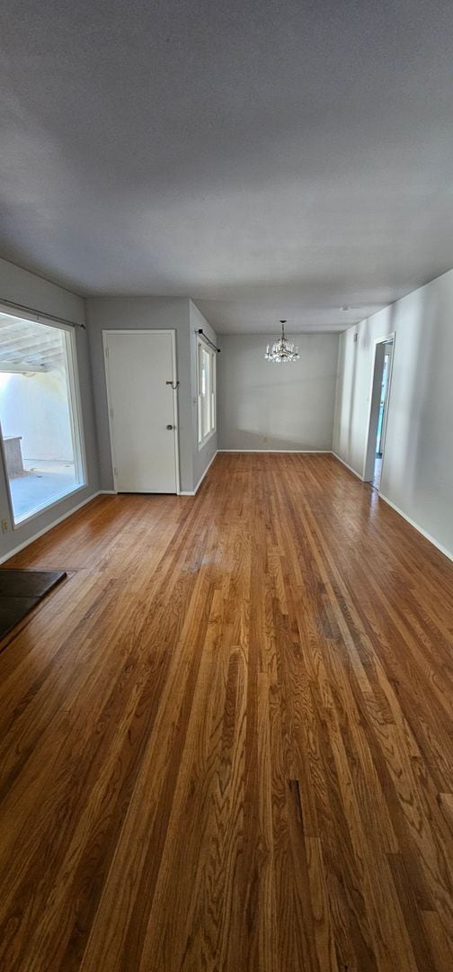 Building Photo - 3 bedroom Riverside home