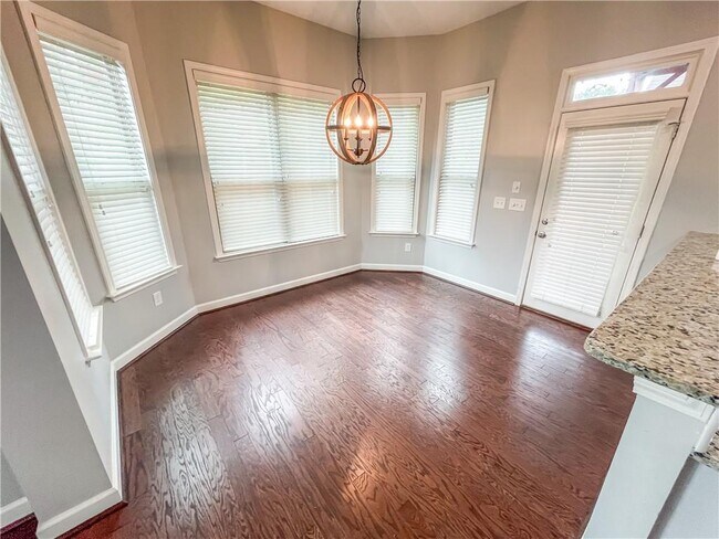 Building Photo - 4450 Wooded Oaks NW