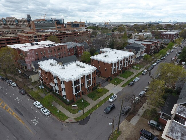 Building Photo - 915 Colley Ave