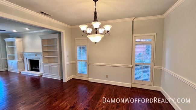 Building Photo - 1707 Pine St