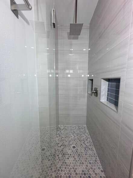 Master shower - 11313 N 25th St