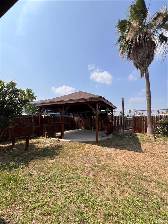 Building Photo - 3001 E Camelia Ave