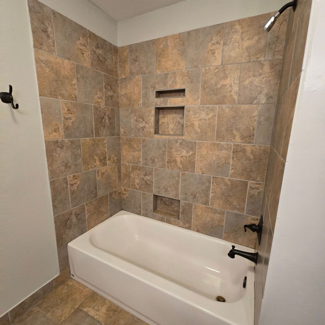 Building Photo - 1264 Yorkshire Dr