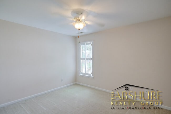 Building Photo - 9028 Stoney Run Dr