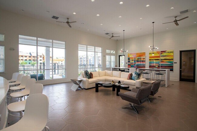 Building Photo - 1851 LPGA Blvd