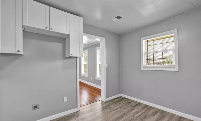 Building Photo - 915 9th St SW