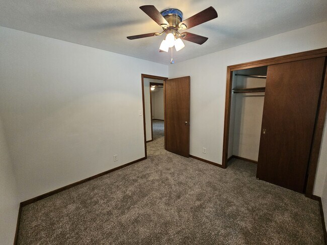 Building Photo - 5208 Ascot Cir