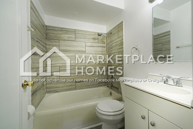 Building Photo - 650 Robert Ave