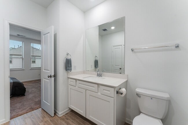 Building Photo - 516 Bristol Tide Ct