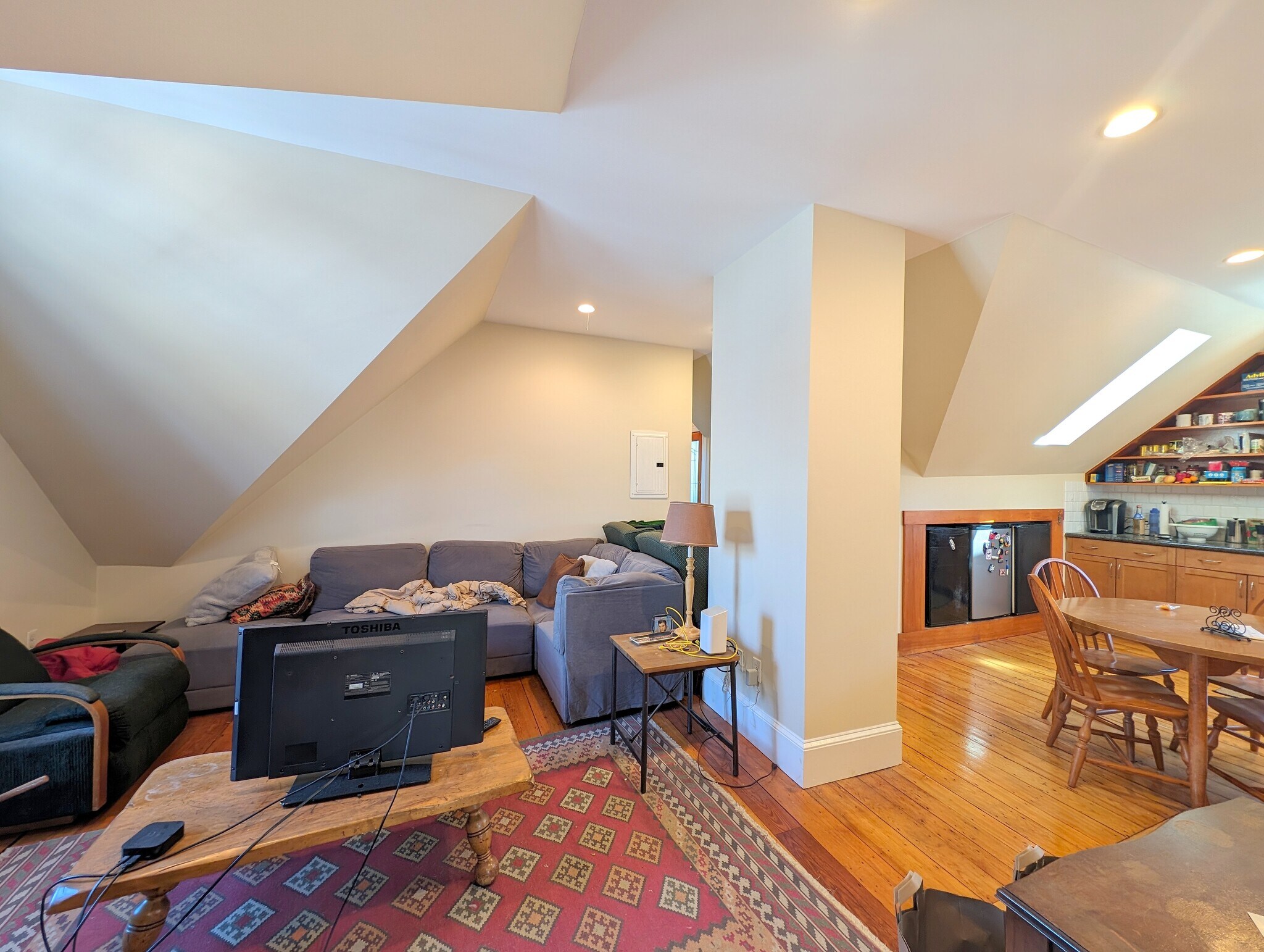 Building Photo - 36 Orchard St