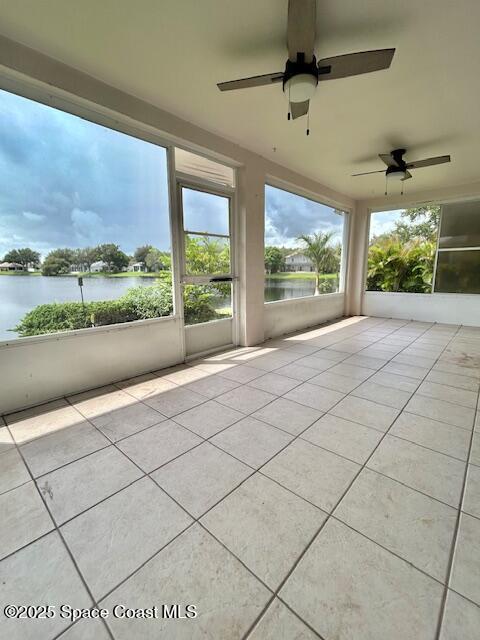 Building Photo - 3865 La Flor Dr
