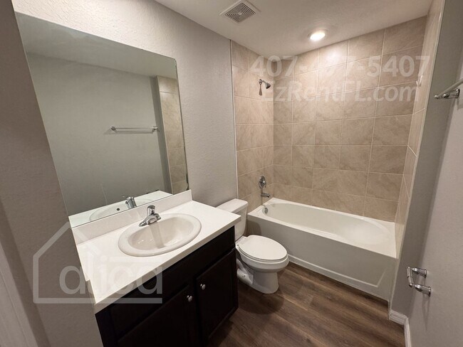 Building Photo - Coming Soon – Spacious 4-Bedroom Home in L...
