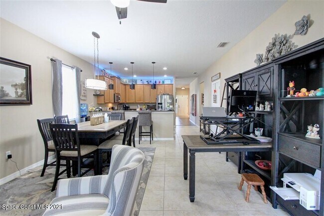 Building Photo - 3280 Recco Pl