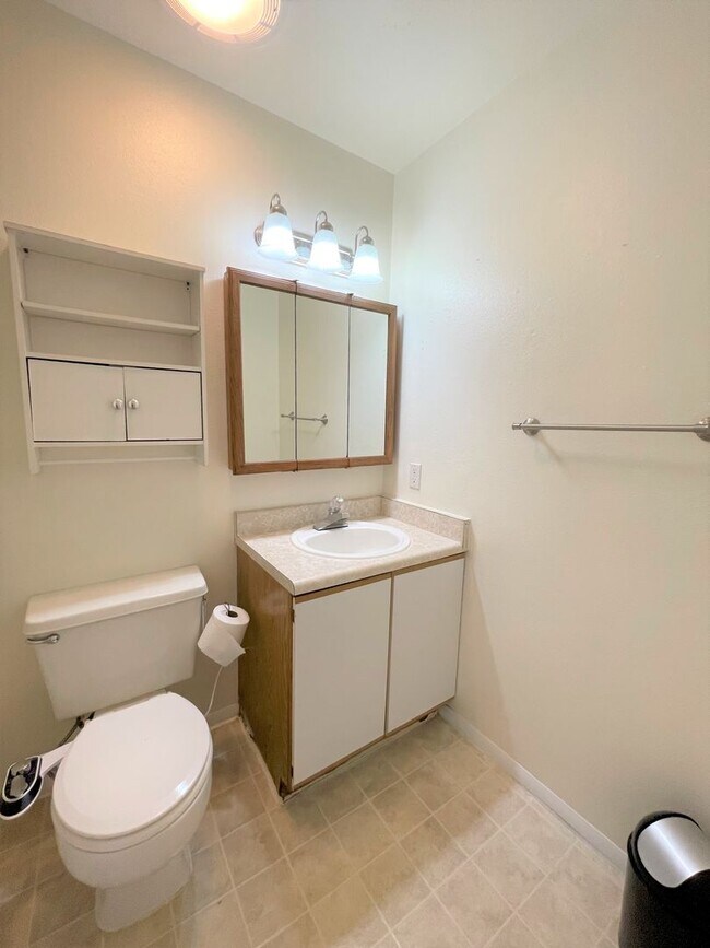 Building Photo - 3440 Harlequin Ct