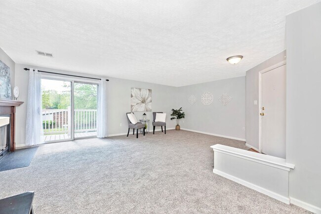 Building Photo - Condo Close to Downtown Frederick