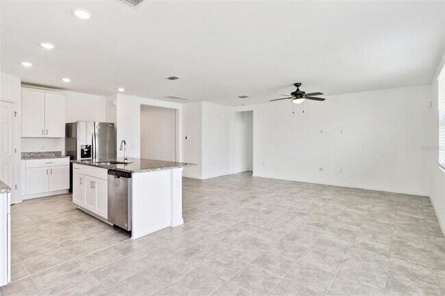 Building Photo - 2772 San Marco Wy