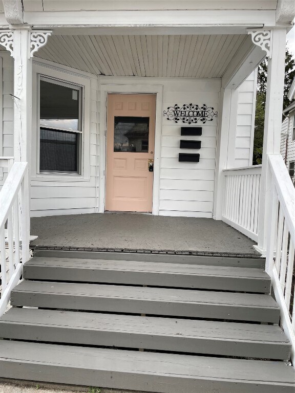 Building Photo - 507 Chenango St
