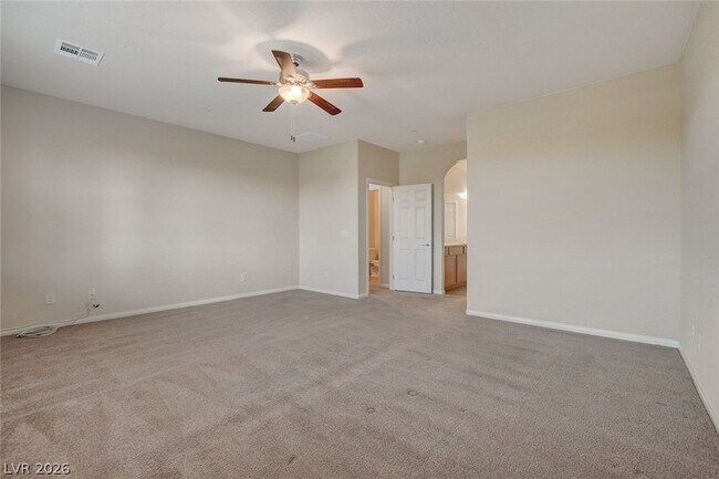 Building Photo - 484 Punto Vallata Dr