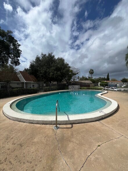 Community Pool - 300 Cherokee Ct