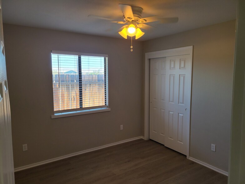 front bedroom1 - 8567 Jimson Ave