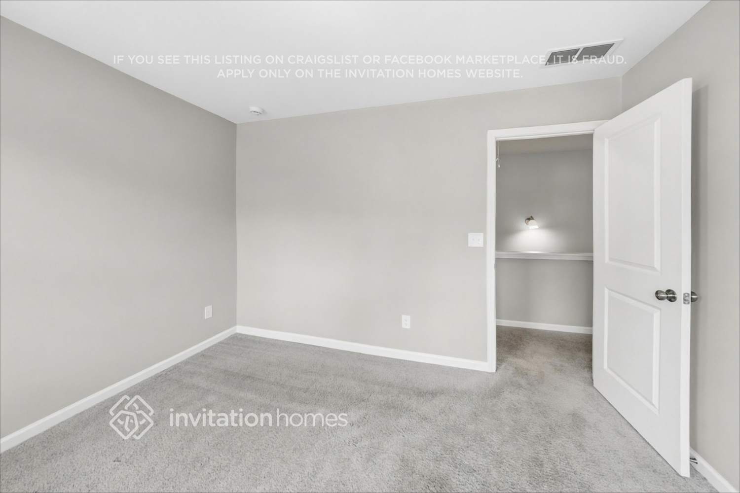 Building Photo - 555 S Fortune Way
