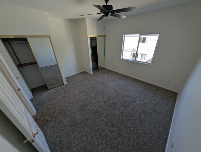 Building Photo - 205 Heiple Ct