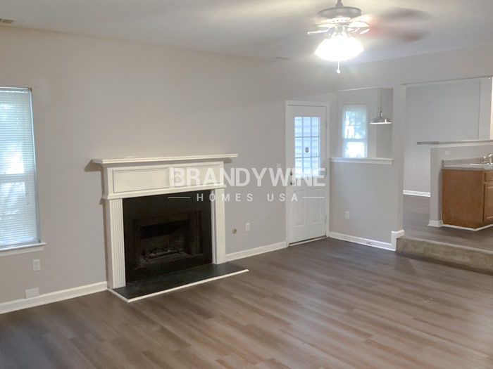 Building Photo - 1667 Cutters Mill Dr