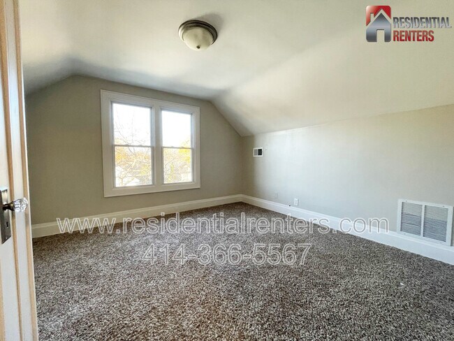 Building Photo - 2369 N 61st St