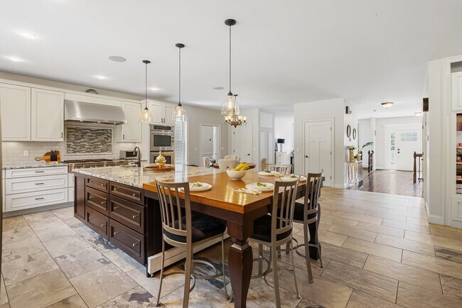 Building Photo - 9 Washington Ave