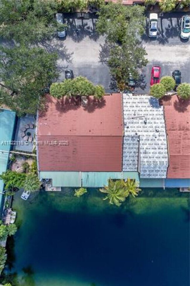 Building Photo - 8299 Balgowan Rd