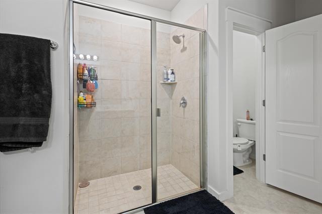 Building Photo - 2052 Dove Creek Ln