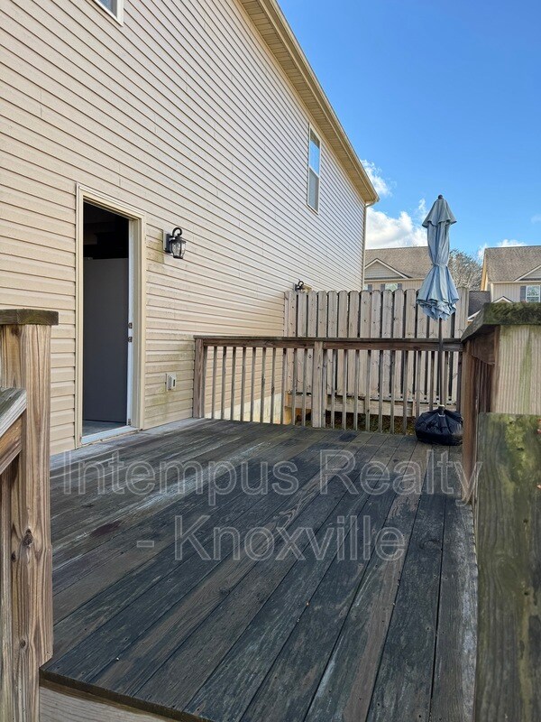 Building Photo - 2415 Flannery Way