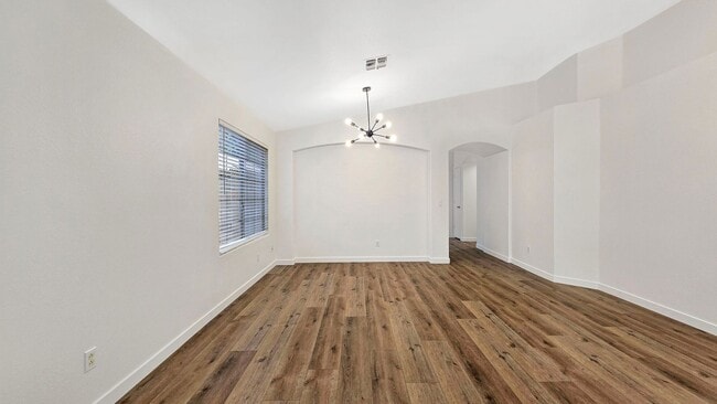 Building Photo - Location! Location! Location! 83rd & Thunderbird