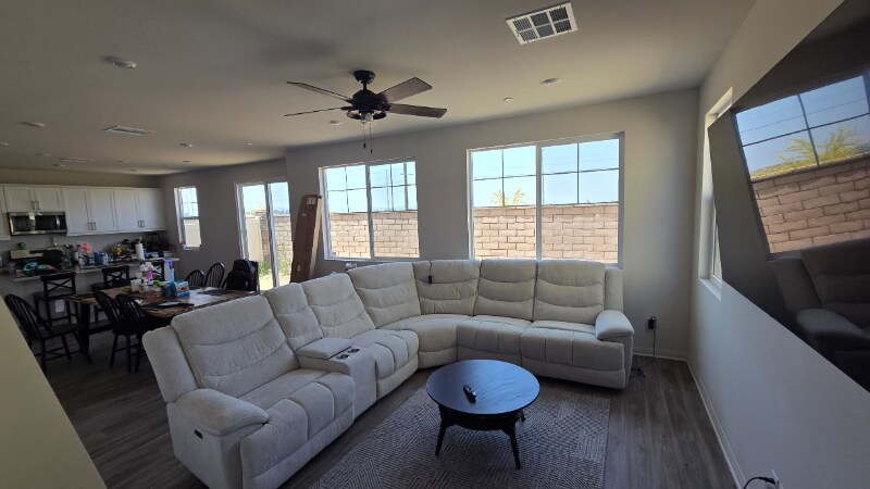 Building Photo - 26840 Red Dr