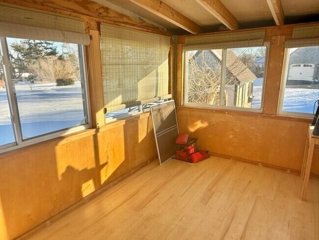 Building Photo - 101 Honeyman Ave