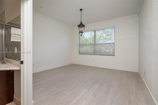 Building Photo - 4974 SW 166th Ave