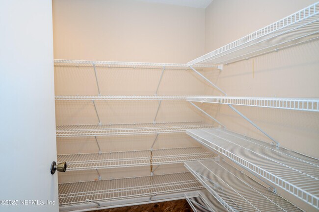 Building Photo - 3098 Pacetti Rd