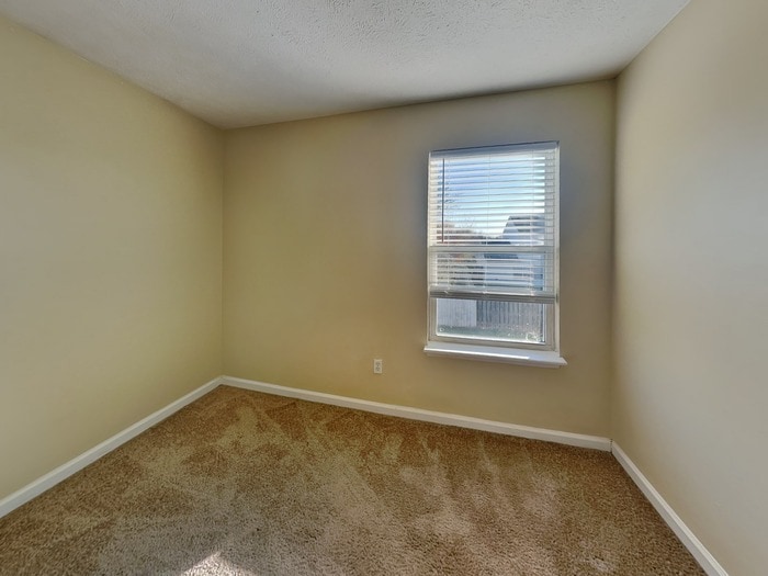 Building Photo - 11101 Waterfield Ln