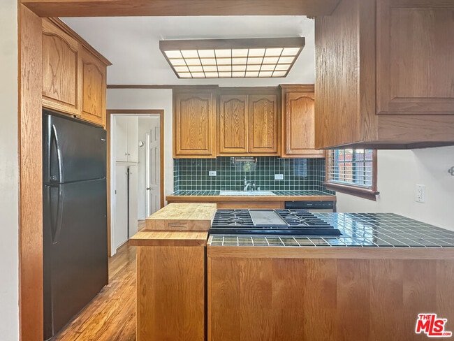 Building Photo - 5962 W 85th Pl