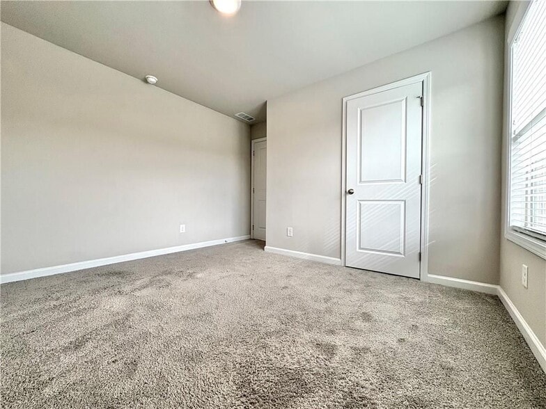 Building Photo - 6085 Bay Pt Cv