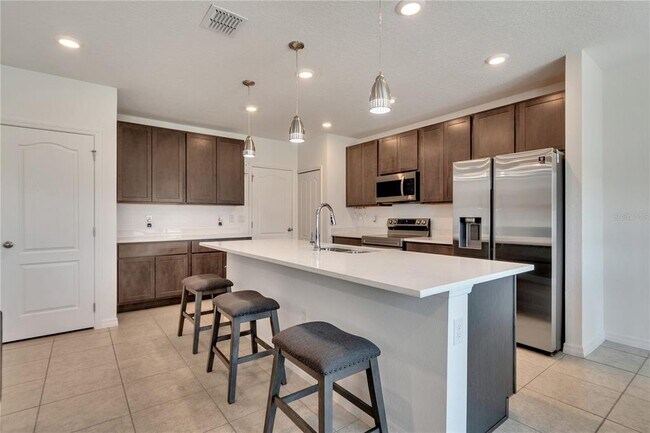 Building Photo - 900 Boca Vista Ct