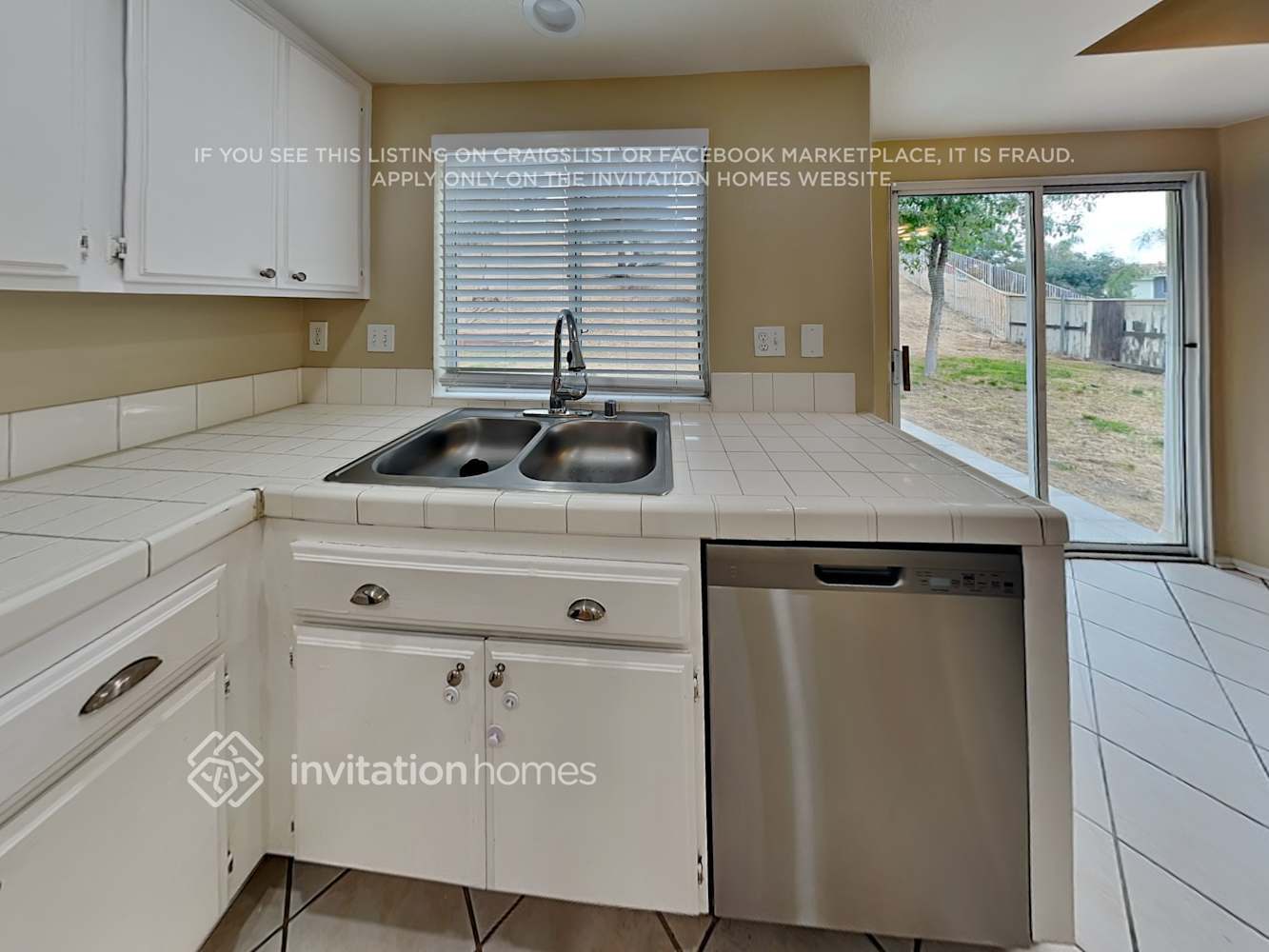 Building Photo - 26975 Eagle Run St