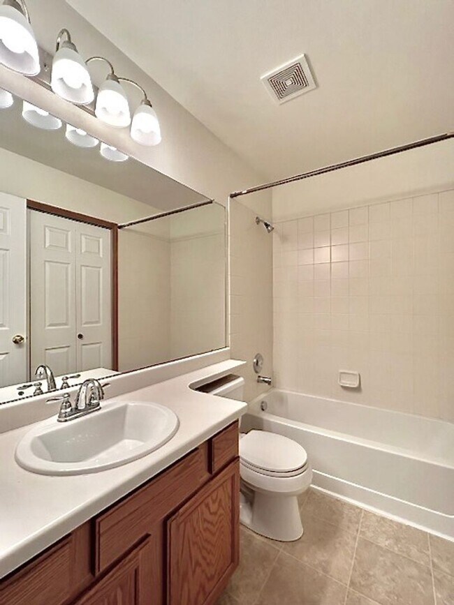 Building Photo - 4 Bedroom Home in Pronghorn Glen with Mountain Views