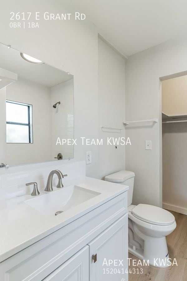 Building Photo - 2617 E Grant Rd